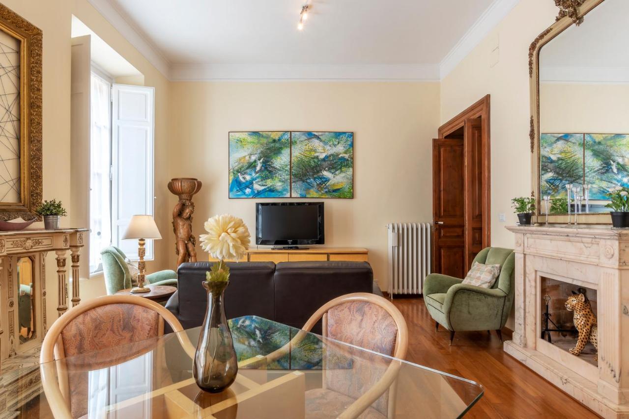 Termini Central And Elegant Apartment Rome Bagian luar foto