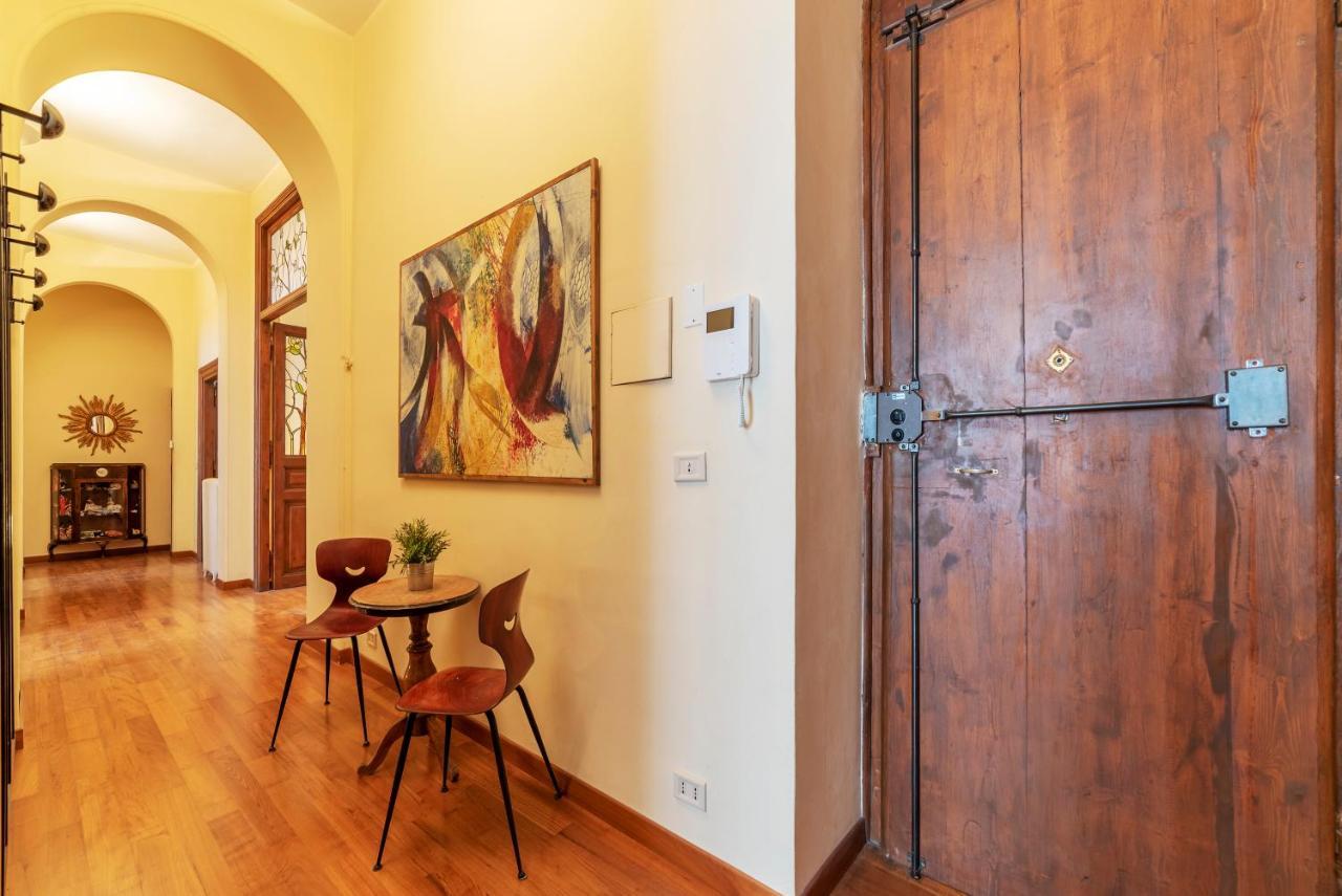 Termini Central And Elegant Apartment Rome Bagian luar foto